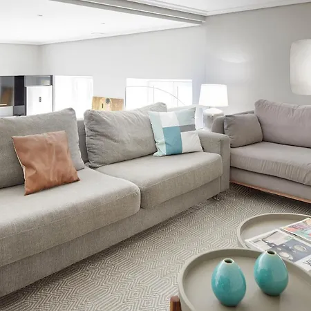 Colon By Feelfree * San Sebastián